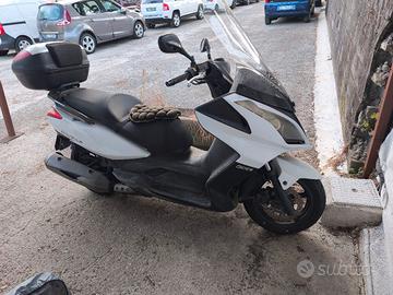 Kymco downtown 300