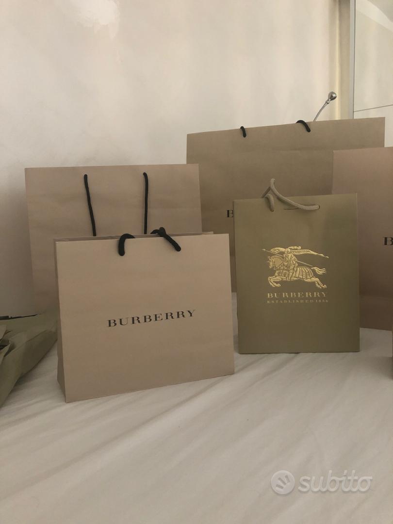 Abbigliamento sale burberry outlet