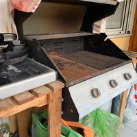Barbecue a gas