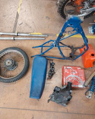 CICLISTICA HONDA CR 80 1987 senza motore