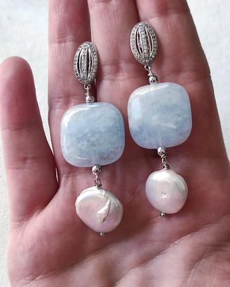 Orecchini con perle e giada 