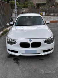 AUTO BMW serie 1
