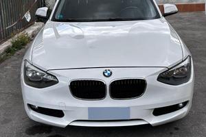 AUTO BMW serie 1