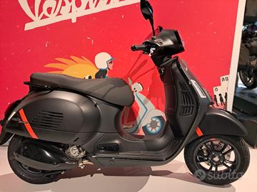 Vespa GTS 125 Super Sport
