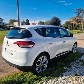 Renault Scénic IV 1.5 dCi 110cv Energy Zen