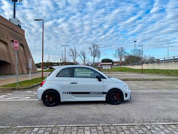 Abarth 595 Competizione