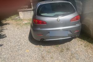 Alfa Romeo 147