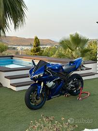 Yamaha YZF-R1 2005 rn12