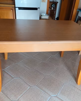 Tavolo per cucina 