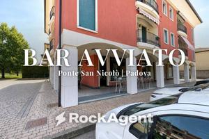 Attività / Licenza di 40 m² con 1 locale a Ponte S