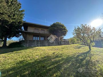 VILLA SINGOLA A PONTERANICA