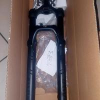 Forcella
Fox Racing Shox 34 A Float 27.5" AWL 120 