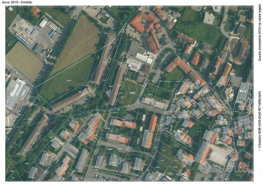 Immobile in asta di 2570 m² a Cantù - Vista 2