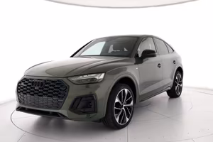 Audi Q5 sportback 40 2.0 tdi mhev 12v identity bla