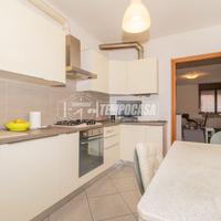 Trilocale in zona Rotonda