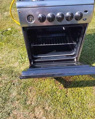 Cucina 4 Fuochi e Forno Gas - Forno MAI USATO
