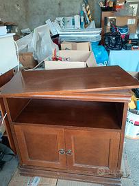 Mobile porta Tv arte povera