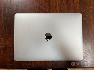 MacBook Pro 13” 2016, 8gb ram, 256gb ssd