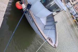 Barca da pesca con licenza