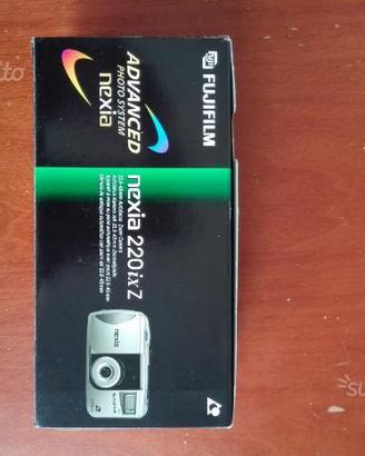 Macchina fotografica marca Fujifilm NEXIA