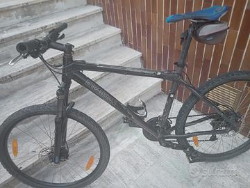 MTB rockrider 8.1