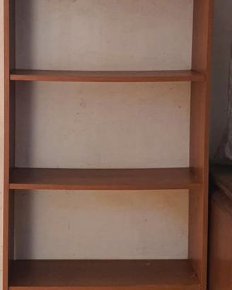 Scaffale in legno color noce