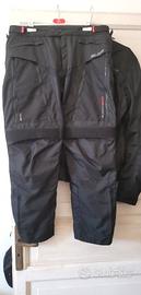pantaloni tecnici da moto