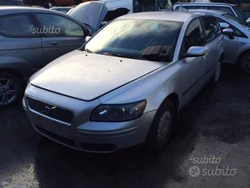 Volvo v50 2005