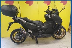 HONDA Forza 750 Garantito e Finanziabile