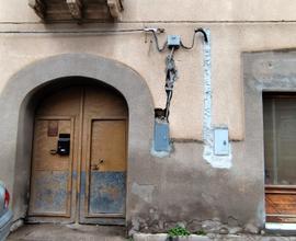 Casa singola con cortile