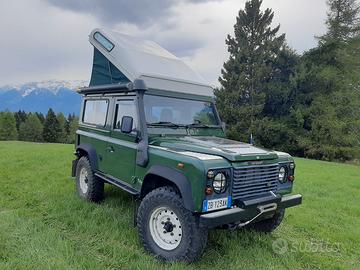 Land Rover Defender camperizzato