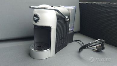 Lavazza Jolie Plus - Macchina da Caffè a Capsule