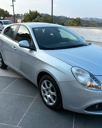 Alfa Romeo Giulietta 1.4 GPL 120cv
