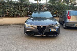 Alfaromeo giulia sprint 2.2 190 cv