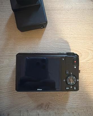 NIKON COOLPIX