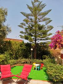 Villetta con giardino a 150 metri dal mare