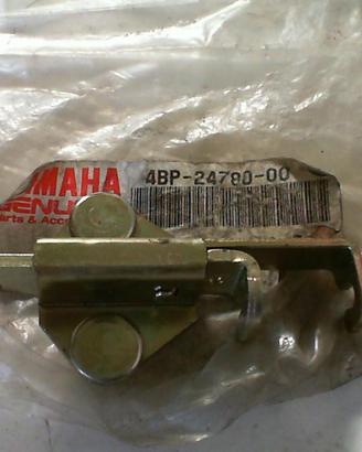 SERRATURA SELLA YAMAHA 4BP-24780-00