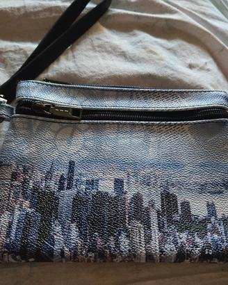 POCHETTE YNOT?