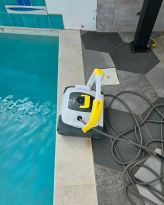 Robot pulizia piscina