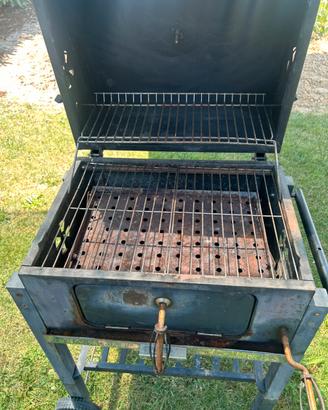 Barbecue carbonella due piani