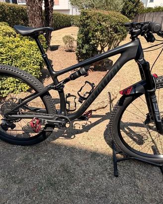Bicicletta Specialaized Epic Evo Comp 