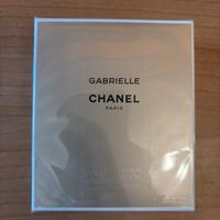 GABRIELLE CHANEL - TWIST AND SPRAY