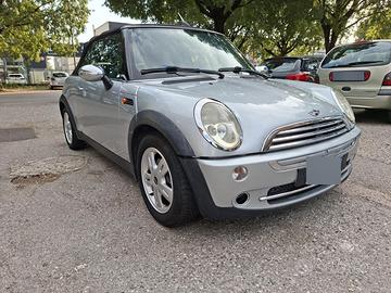 Mini Cabrio per Neopatentati