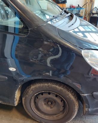 Parafango destro PEUGEOT 1007 del 2006