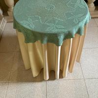 Centro uncinetto e tovaglia