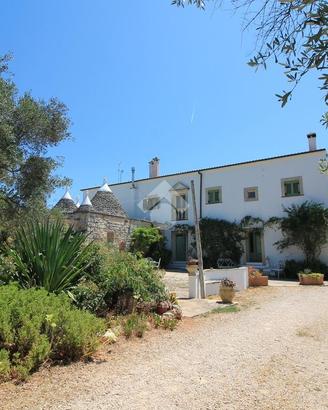 VILLA SINGOLA A OSTUNI