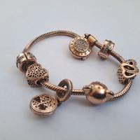 Bracciale Pandora con charms