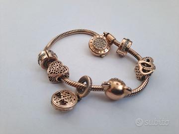 Bracciale Pandora con charms