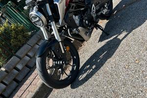 Honda CB125R