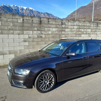Audi A4 AVANT 2.0 TDI 143 CV Multitronic